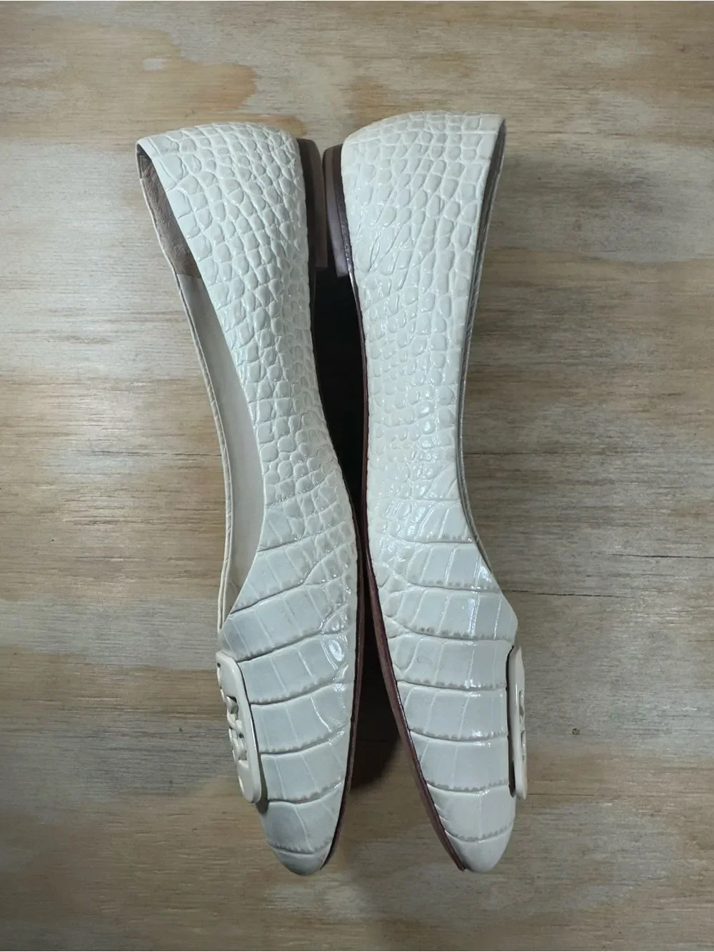 Tory Burch Cream Croc-Embossed Logo Ballet Flats Women’s Size 10.5